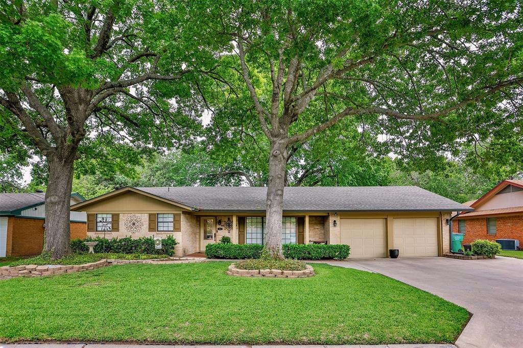 415 Rosedale Drive Property Photo 1