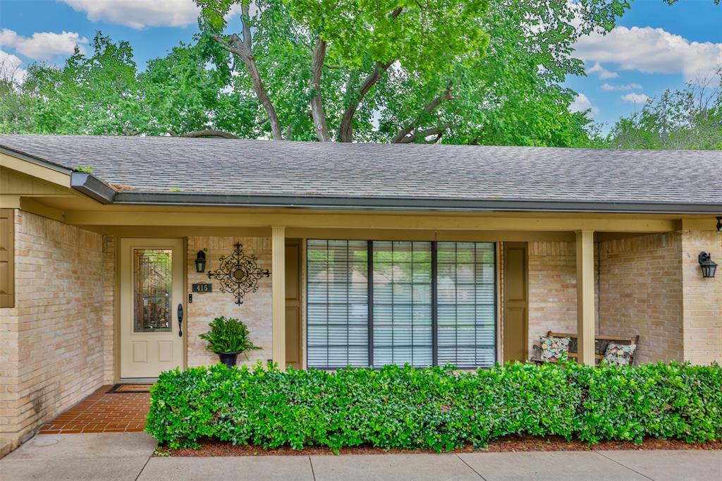 415 Rosedale Drive Property Photo 2