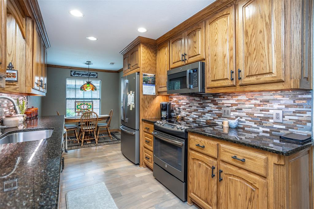 415 Rosedale Drive Property Photo 12
