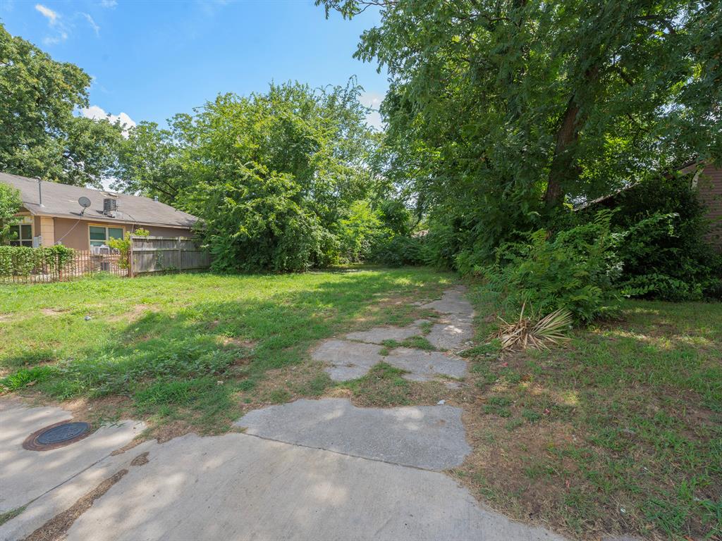 5027 Echo Avenue Property Photo 4