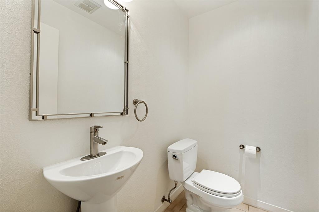 12022 Dixfield Drive Property Photo 26