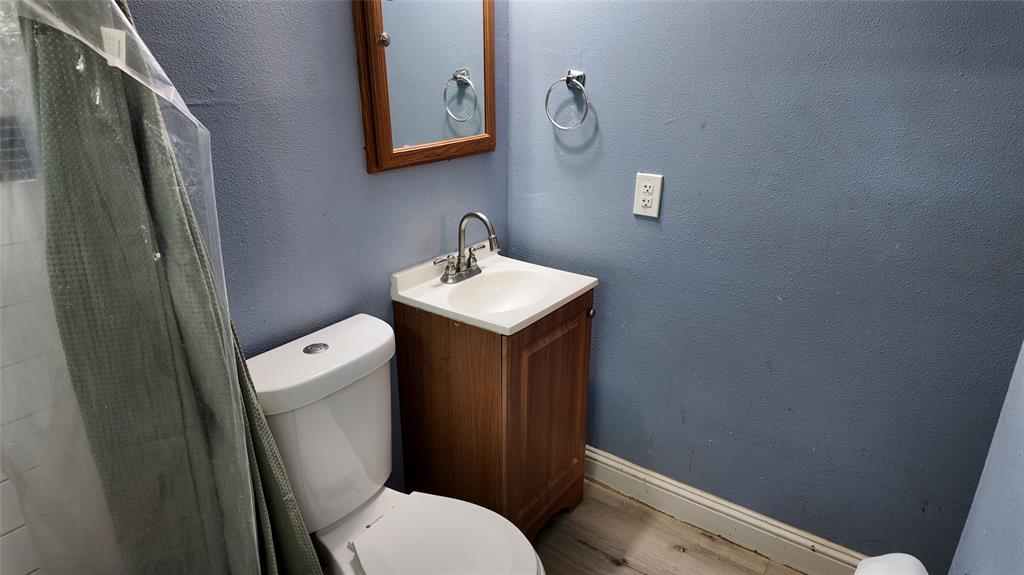 327 S Overlook Drive Property Photo 14