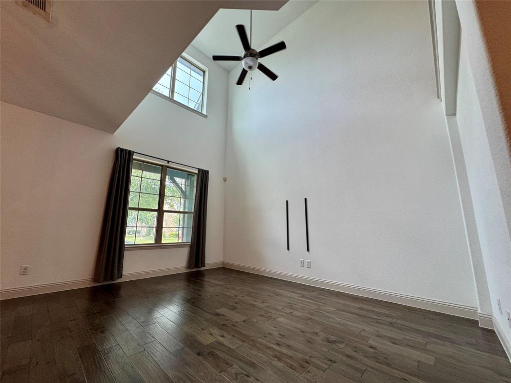 6285 Davison Way Property Photo 2