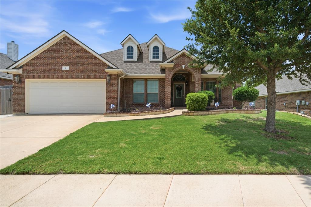 8 Tallwood Lane Property Photo 1
