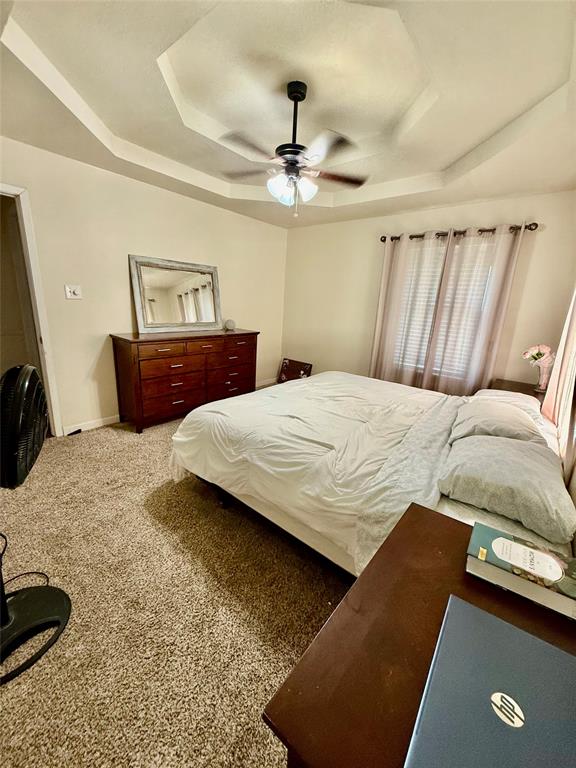 402 Lloyds Lane Property Photo 8