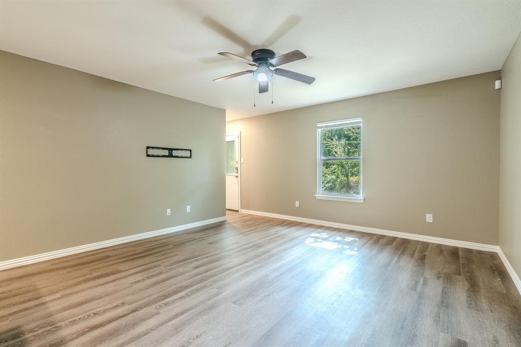 1312 Dawn Court Property Photo 5