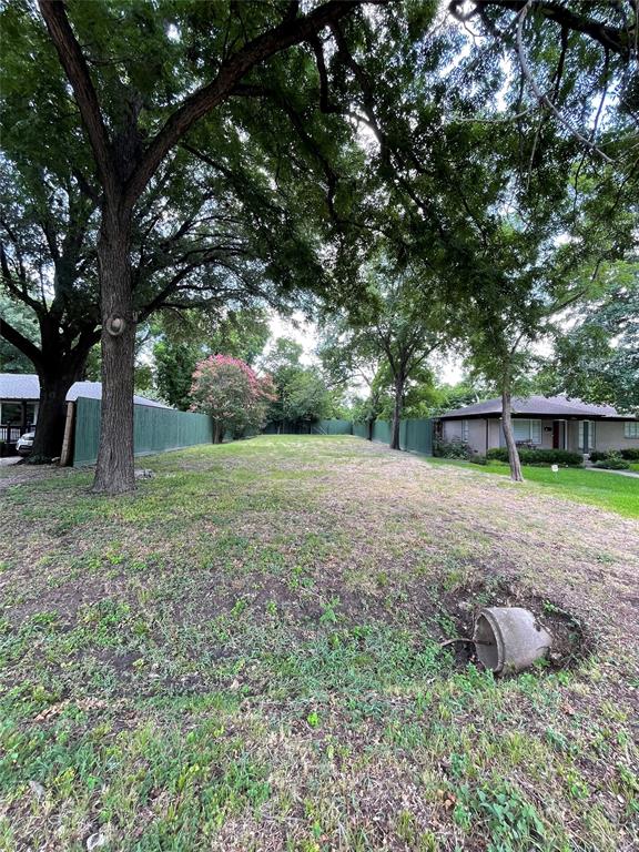 3776 Shorecrest Drive Property Photo 3