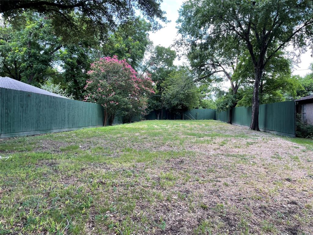 3776 Shorecrest Drive Property Photo 5