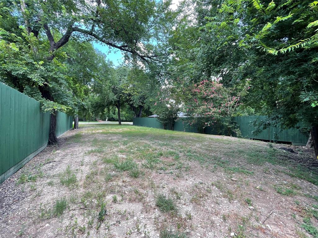 3776 Shorecrest Drive Property Photo 7