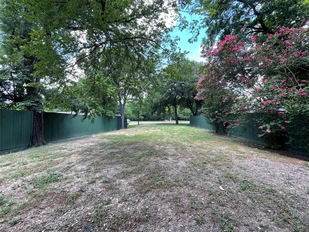 3776 Shorecrest Drive Property Photo 10