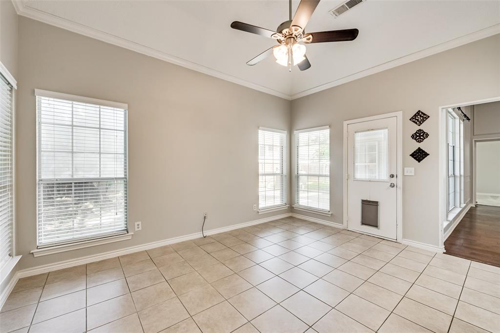 2124 Green Hill Drive Property Photo 9