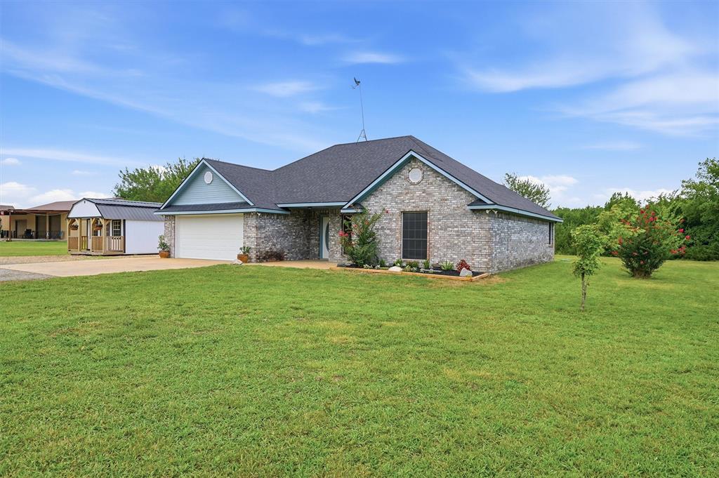 2227 County Road 2909 Property Photo 13