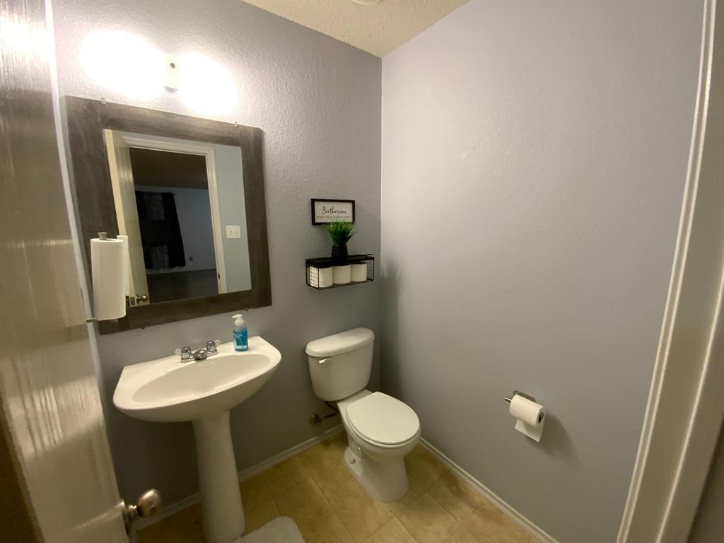 305 Daisy Lane Property Photo 13