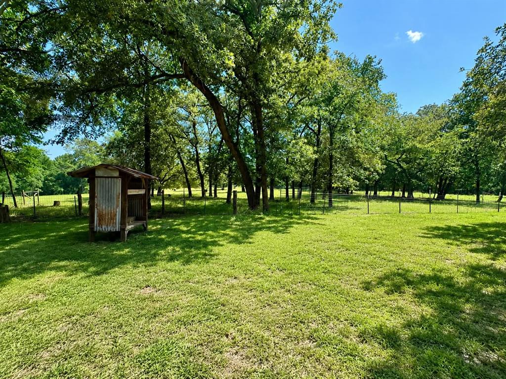 7761 Fm 2494 Property Photo 5