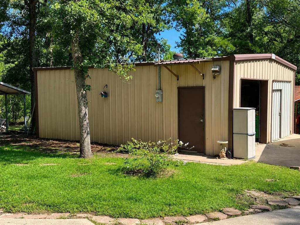 7761 Fm 2494 Property Photo 7