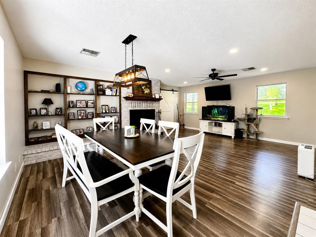 7761 Fm 2494 Property Photo 14