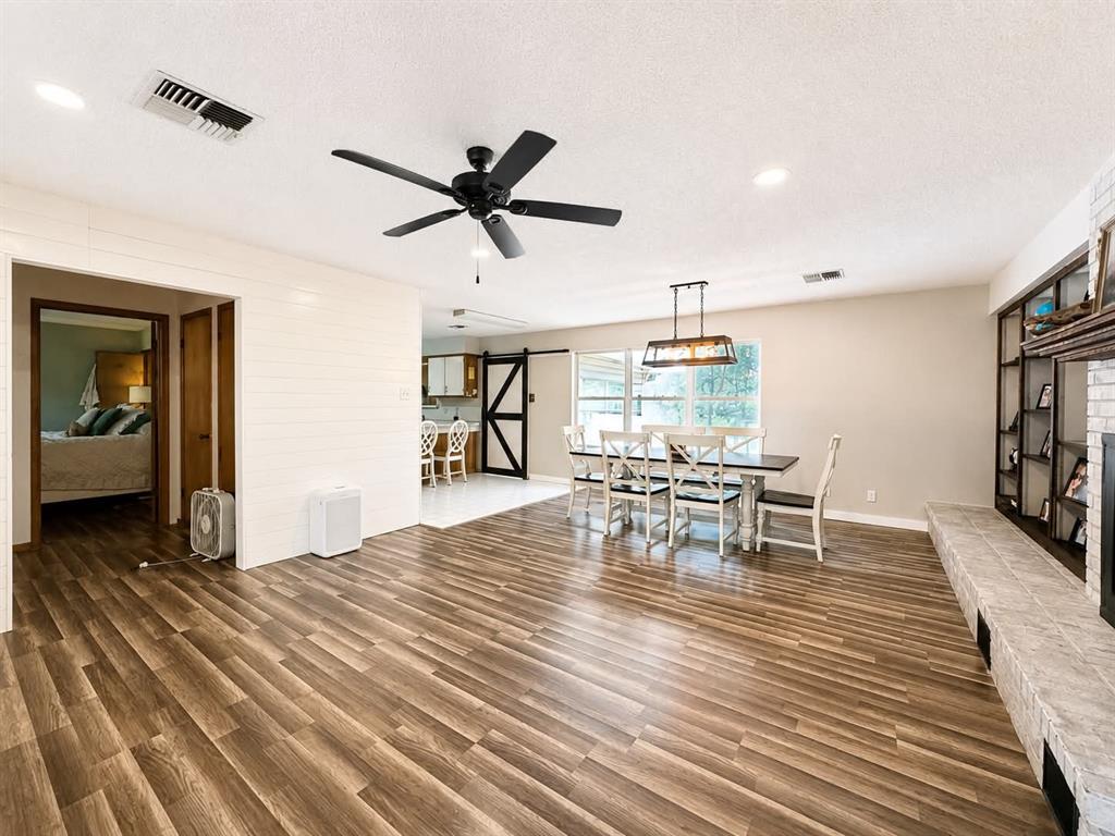 7761 Fm 2494 Property Photo 15