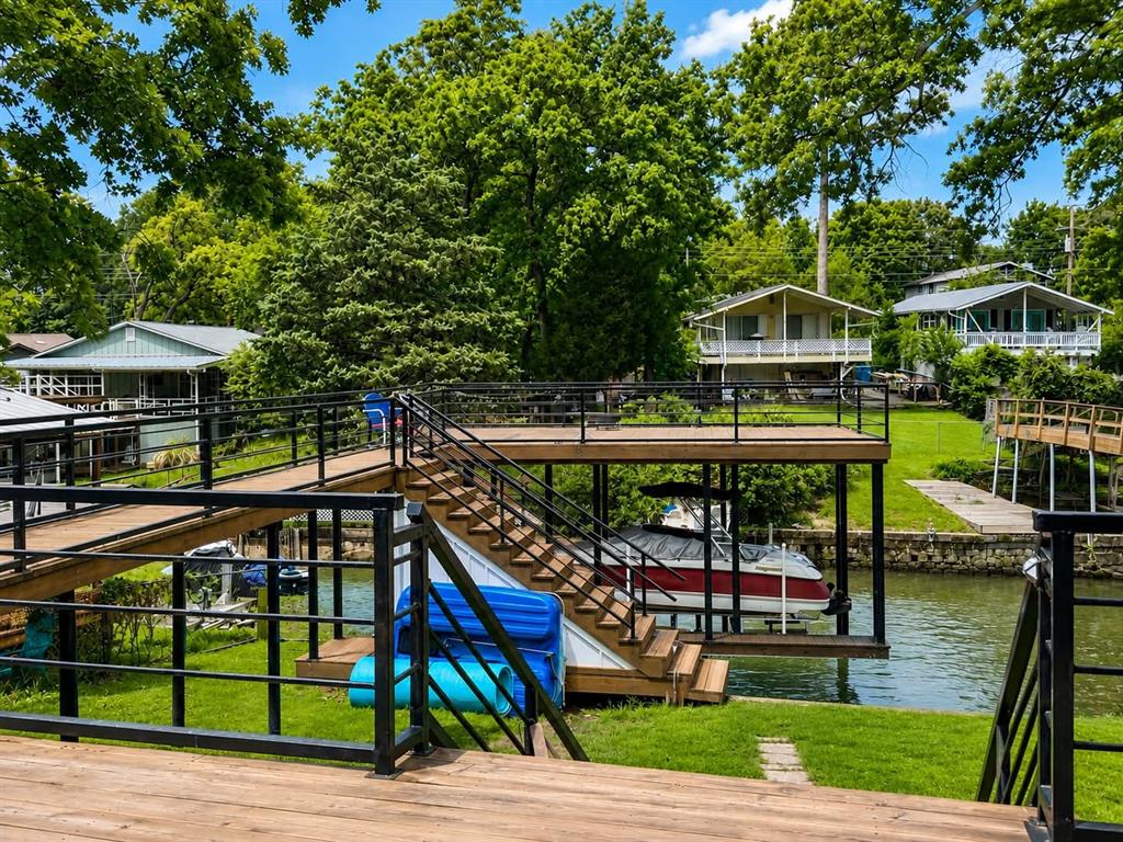 154 Harbor Drive Property Photo 1