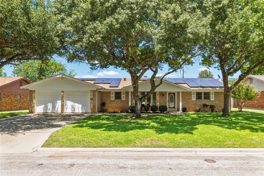 4304 9th Street Property Photo 1