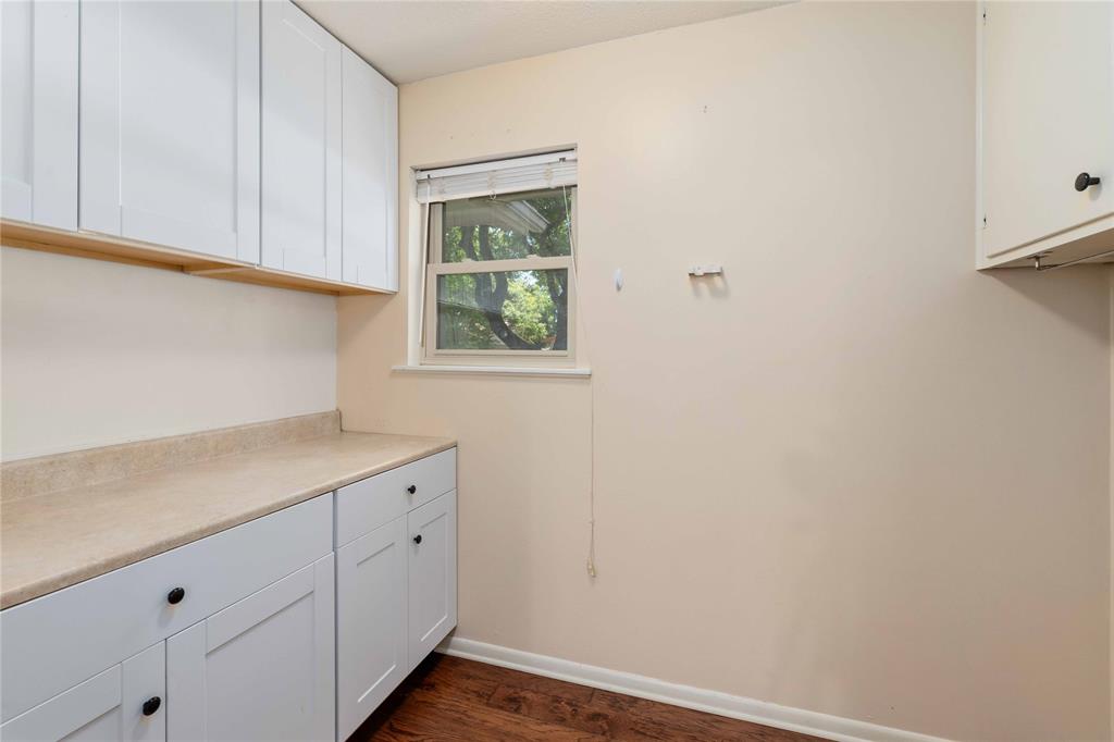 4304 9th Street Property Photo 16