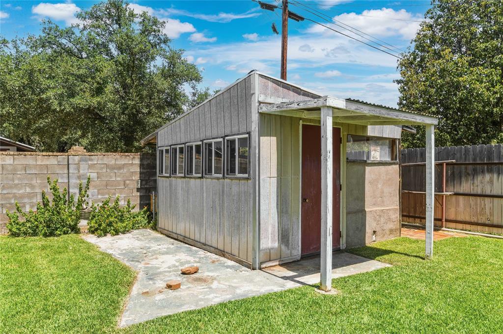 4304 9th Street Property Photo 25