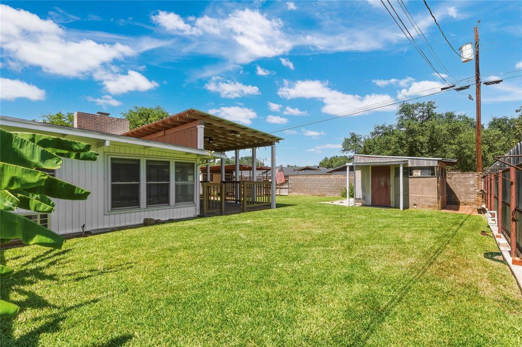 4304 9th Street Property Photo 39