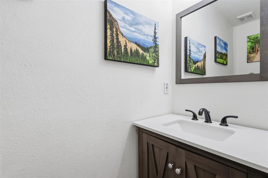 4431 Santa Fe Lane Property Photo 19