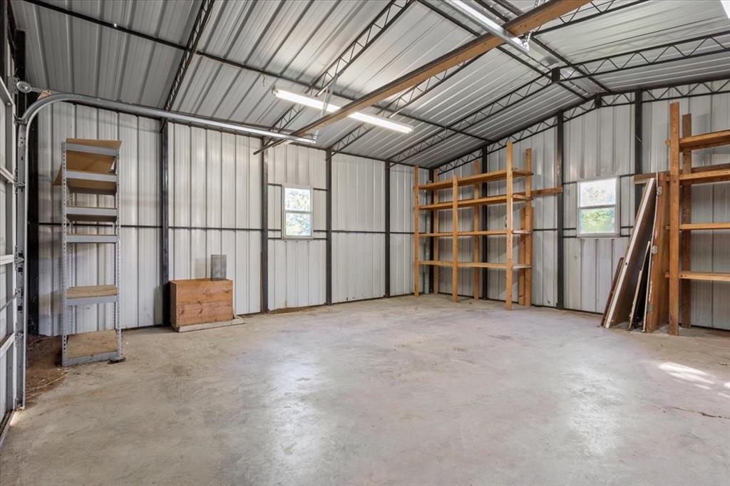 108 Towne West Drive Property Photo 26