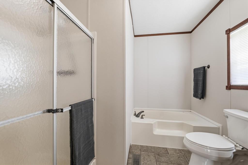 4258 Highway 164 Property Photo 15