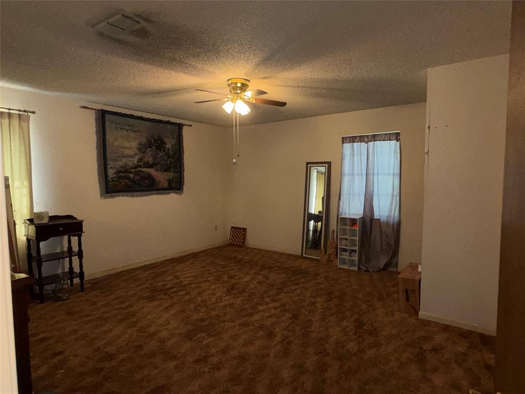 1634 Binning Road Property Photo 8