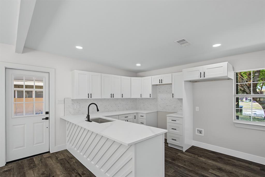 4608 Reed Street Property Photo 1