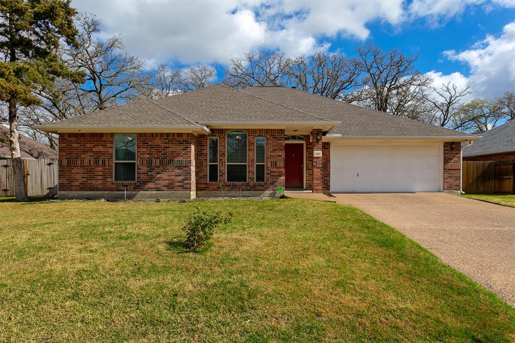 2905 Mirrormere Circle Property Photo 1