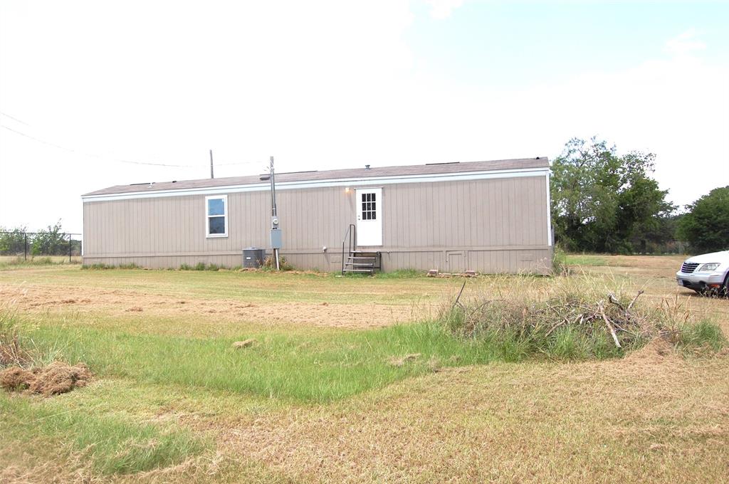 5450 County Road 237a Property Photo 1