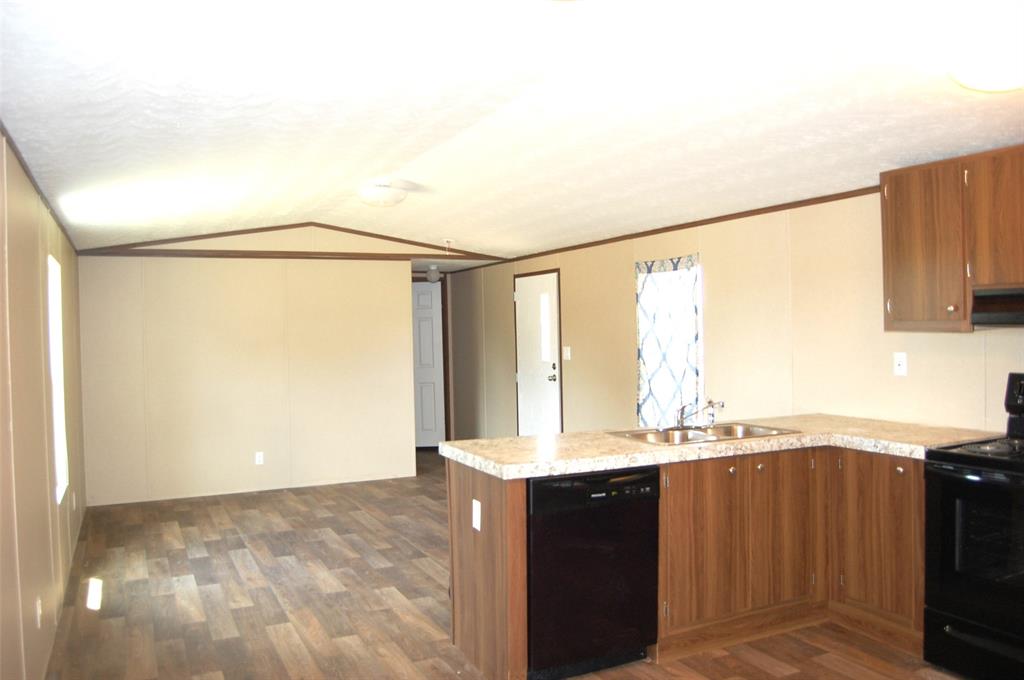 5450 County Road 237a Property Photo 10
