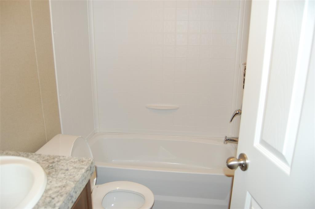5450 County Road 237a Property Photo 13