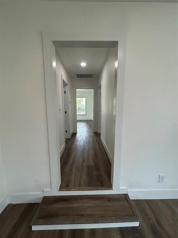 600 E Robert Street Property Photo 9