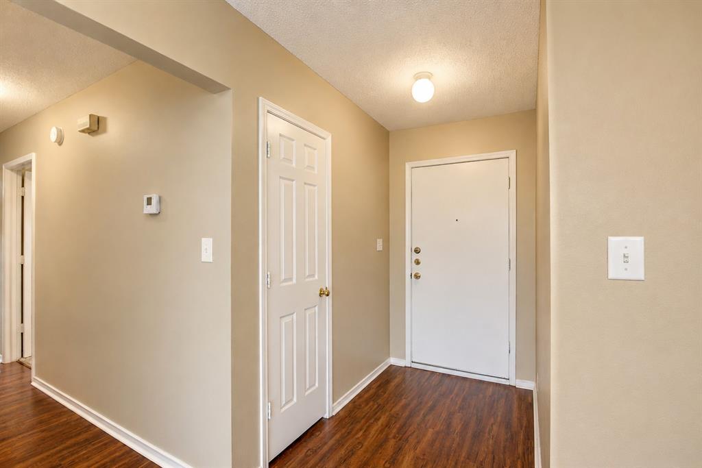 7724 Pebblebrook Drive Property Photo 3