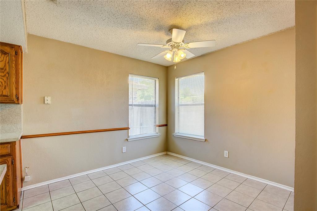 7724 Pebblebrook Drive Property Photo 8