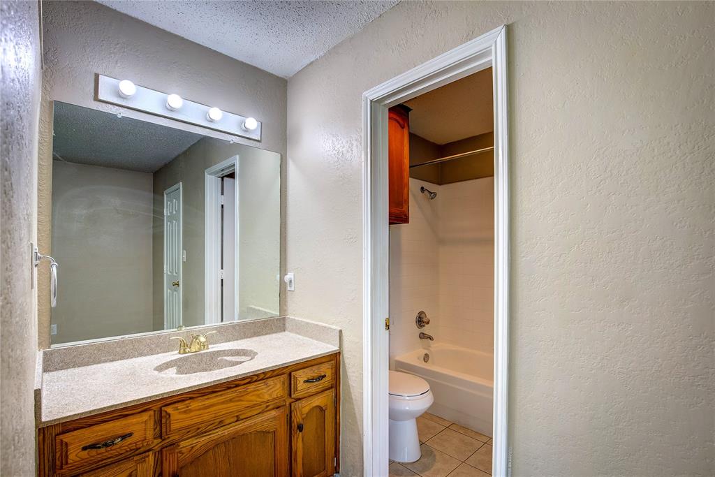 7724 Pebblebrook Drive Property Photo 16