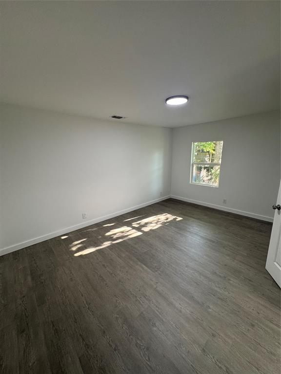 606 W Wolfe Street Property Photo 8