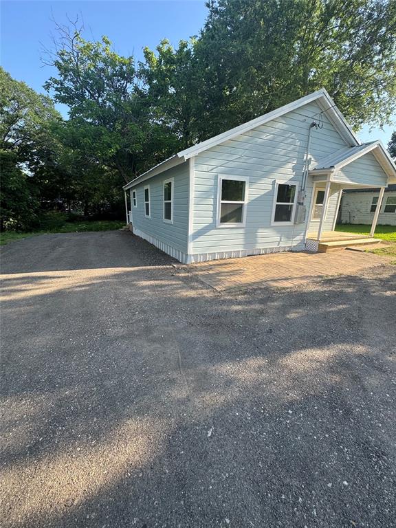 606 W Wolfe Street Property Photo 18