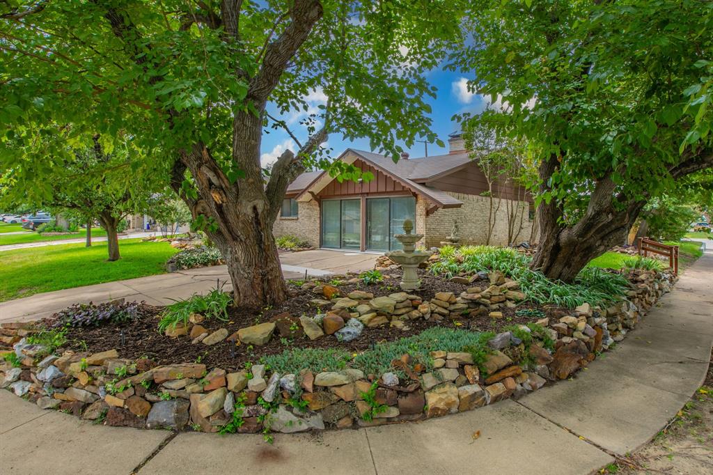 3029 Esters Court Property Photo 1