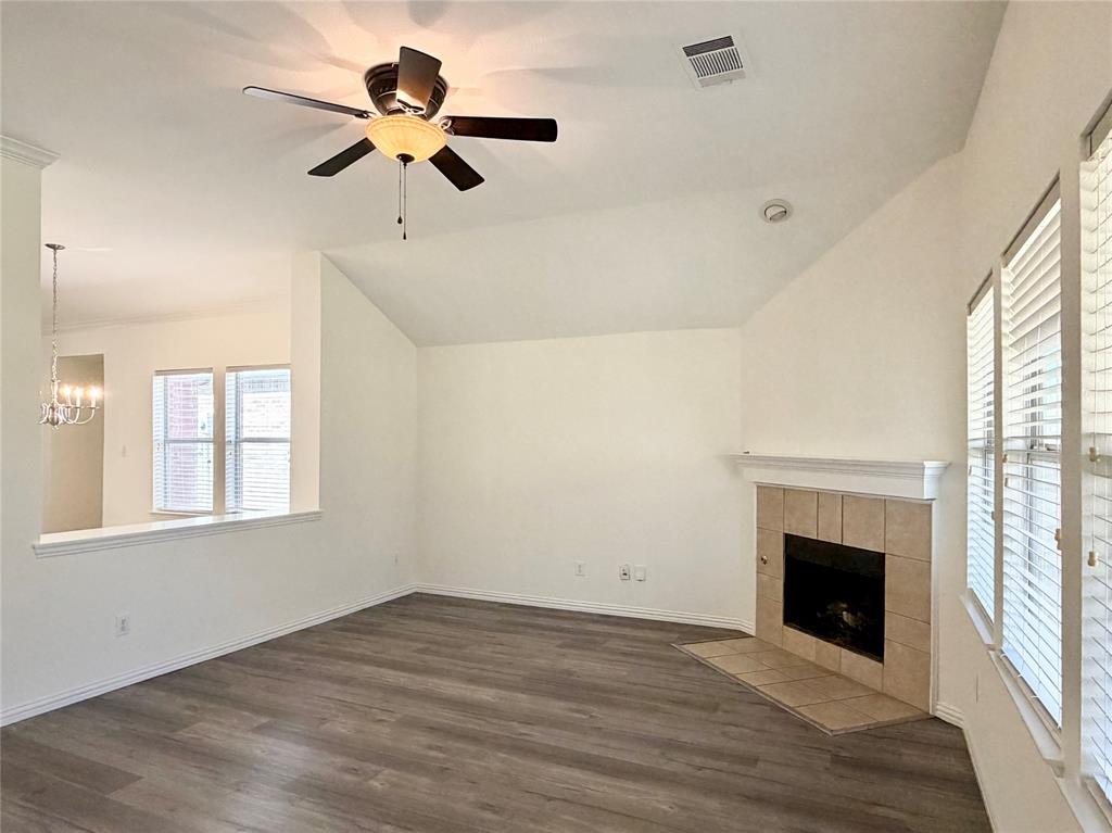 211 Parakeet Drive Property Photo 3