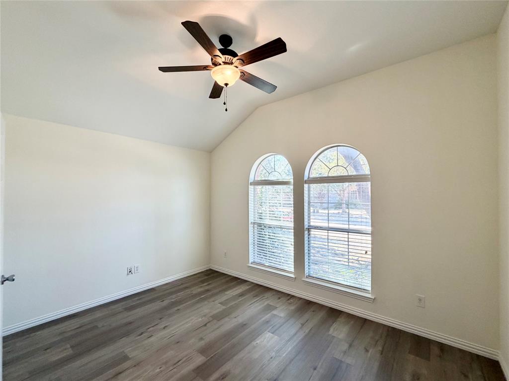 211 Parakeet Drive Property Photo 12