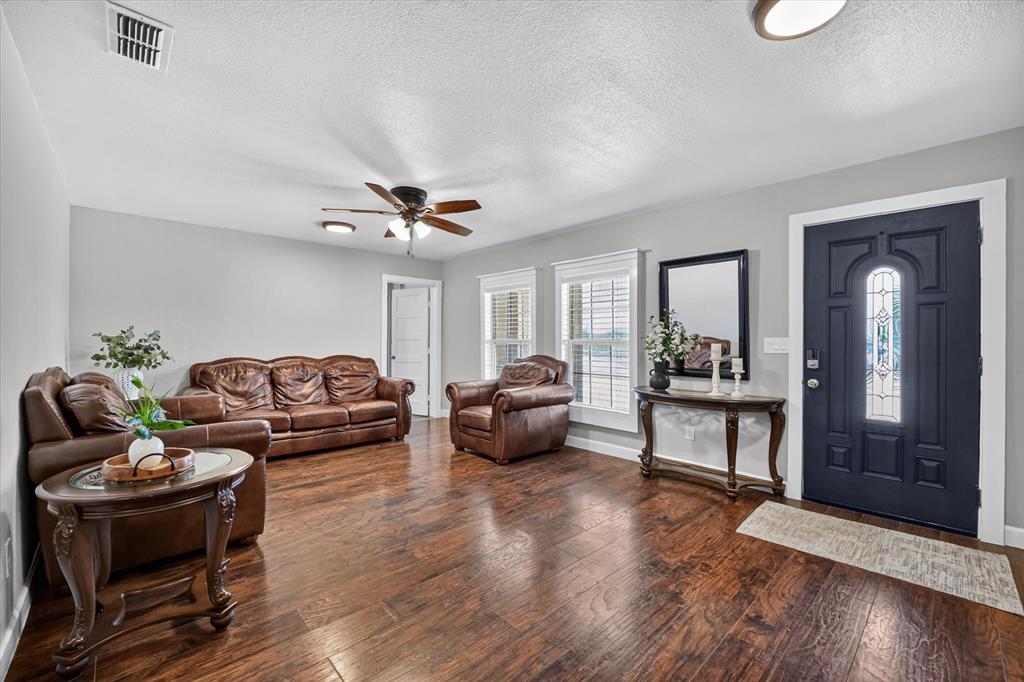 7725 Fm 2164 Property Photo 3