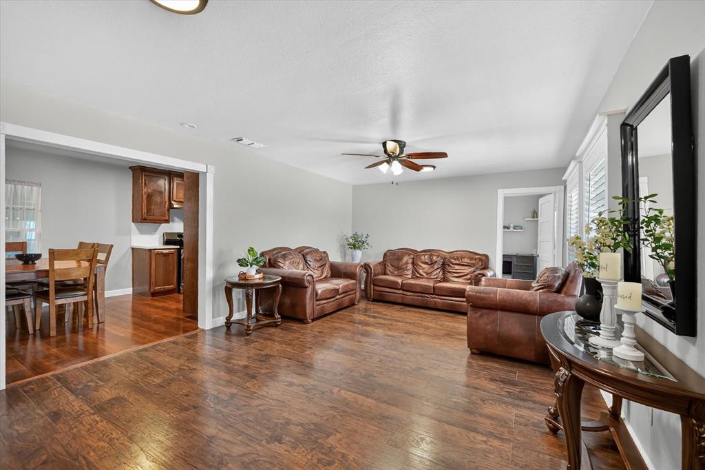 7725 Fm 2164 Property Photo 4
