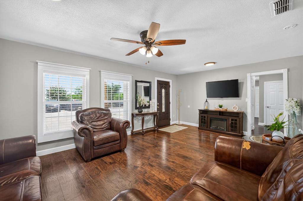 7725 Fm 2164 Property Photo 5