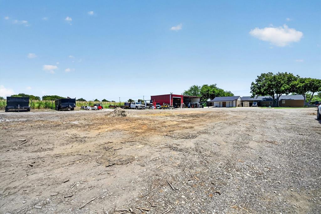 7725 Fm 2164 Property Photo 29