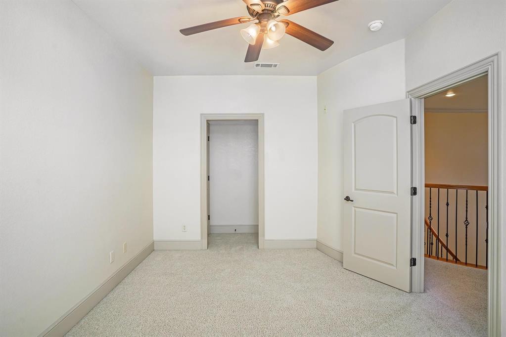 7713 Lakeview Circle Property Photo 27