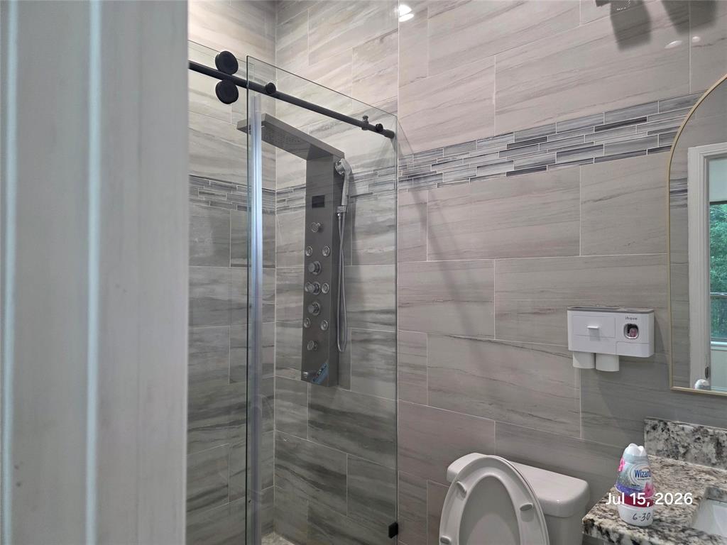 805 Norton Drive Property Photo 5